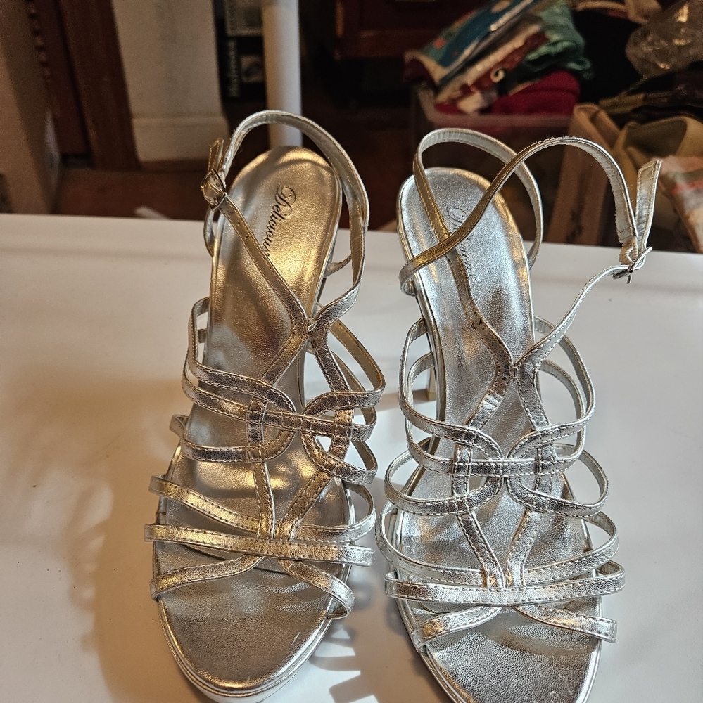 Women's heels